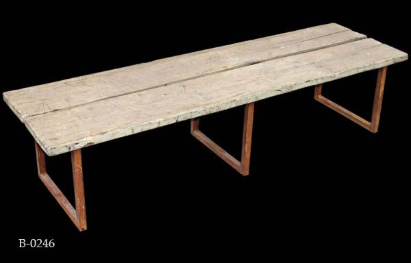 b_0246 Wood Bench