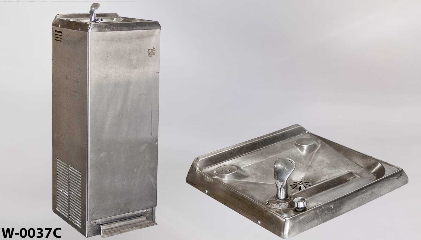 drinking fountain w_0037c