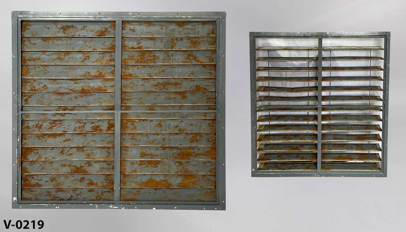 v_0219 Louvered Vent Panel