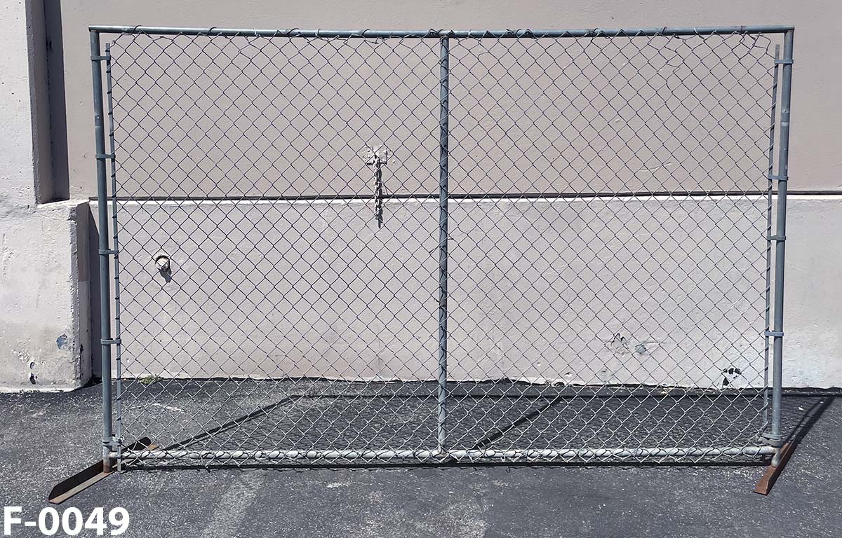 f_0049 Chain Link Fence