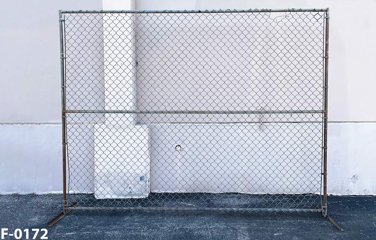 f_0172 Chain Link Fence