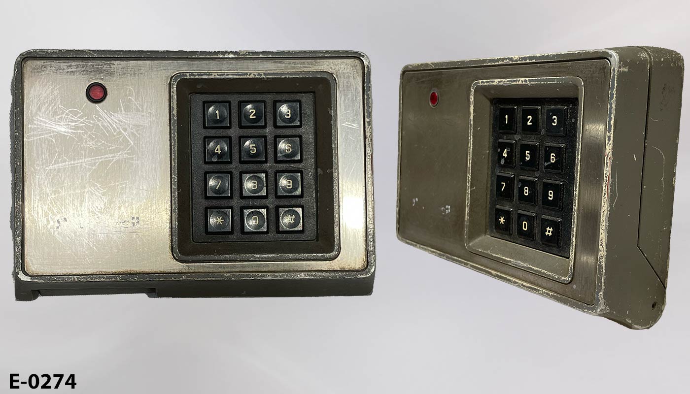 e_0274 Keypad & ID Card Entry System