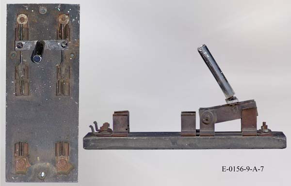 e_0156_9_a_7 Knife Blade Switch