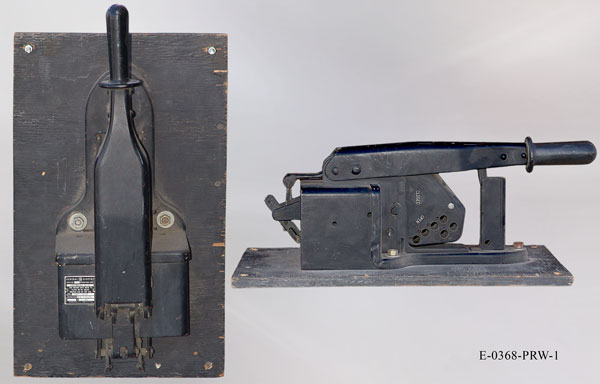 e_0368_prw_1 Knife Blade Switch