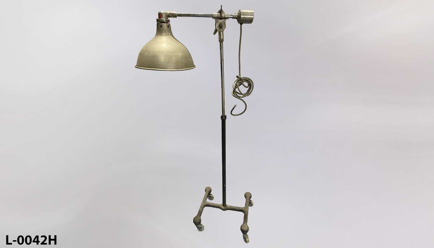 L-0042h Floor Standing Light