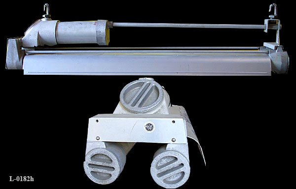 L-0182h 4' Fluorescent