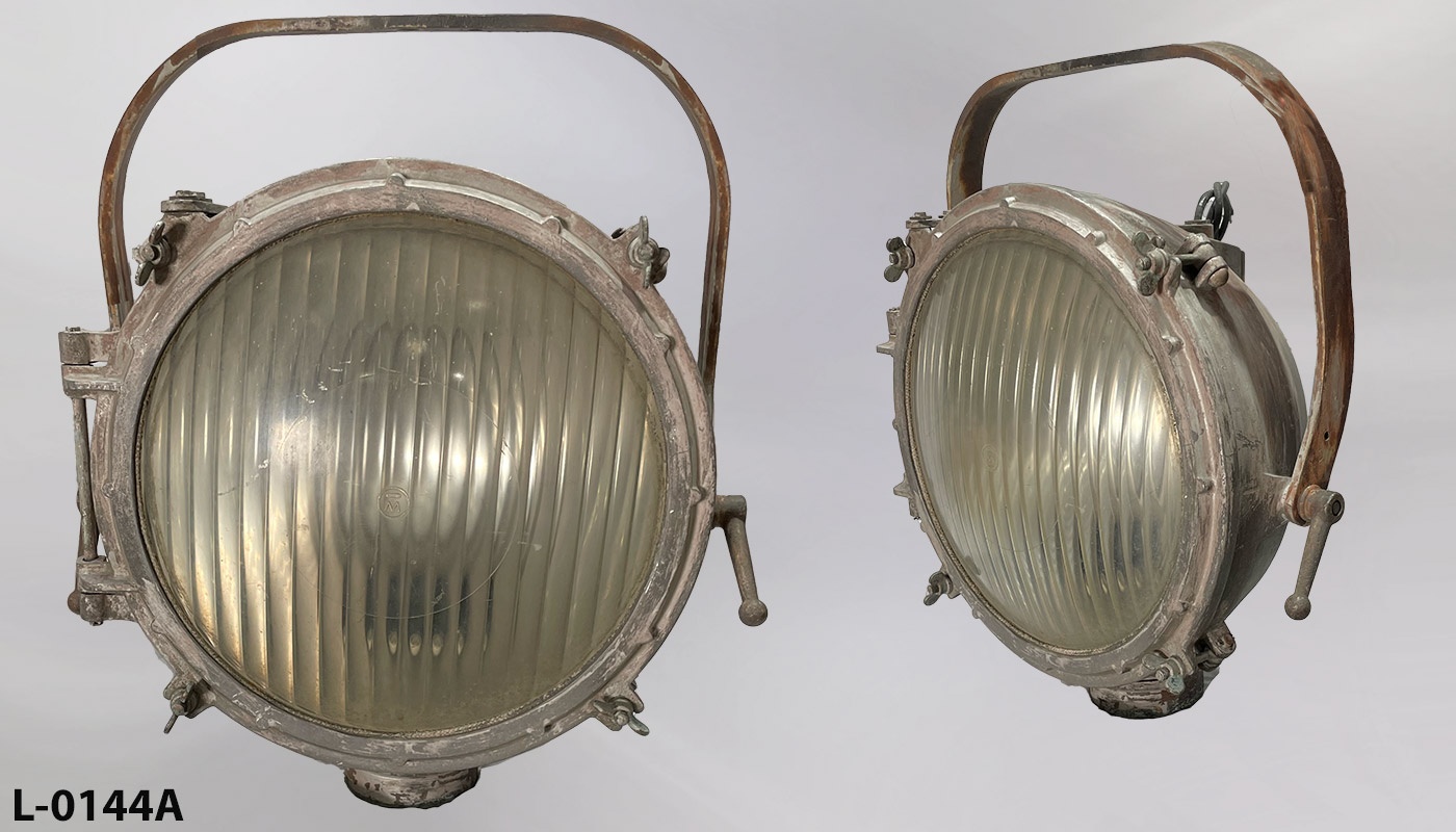 L-0144a Spotlight