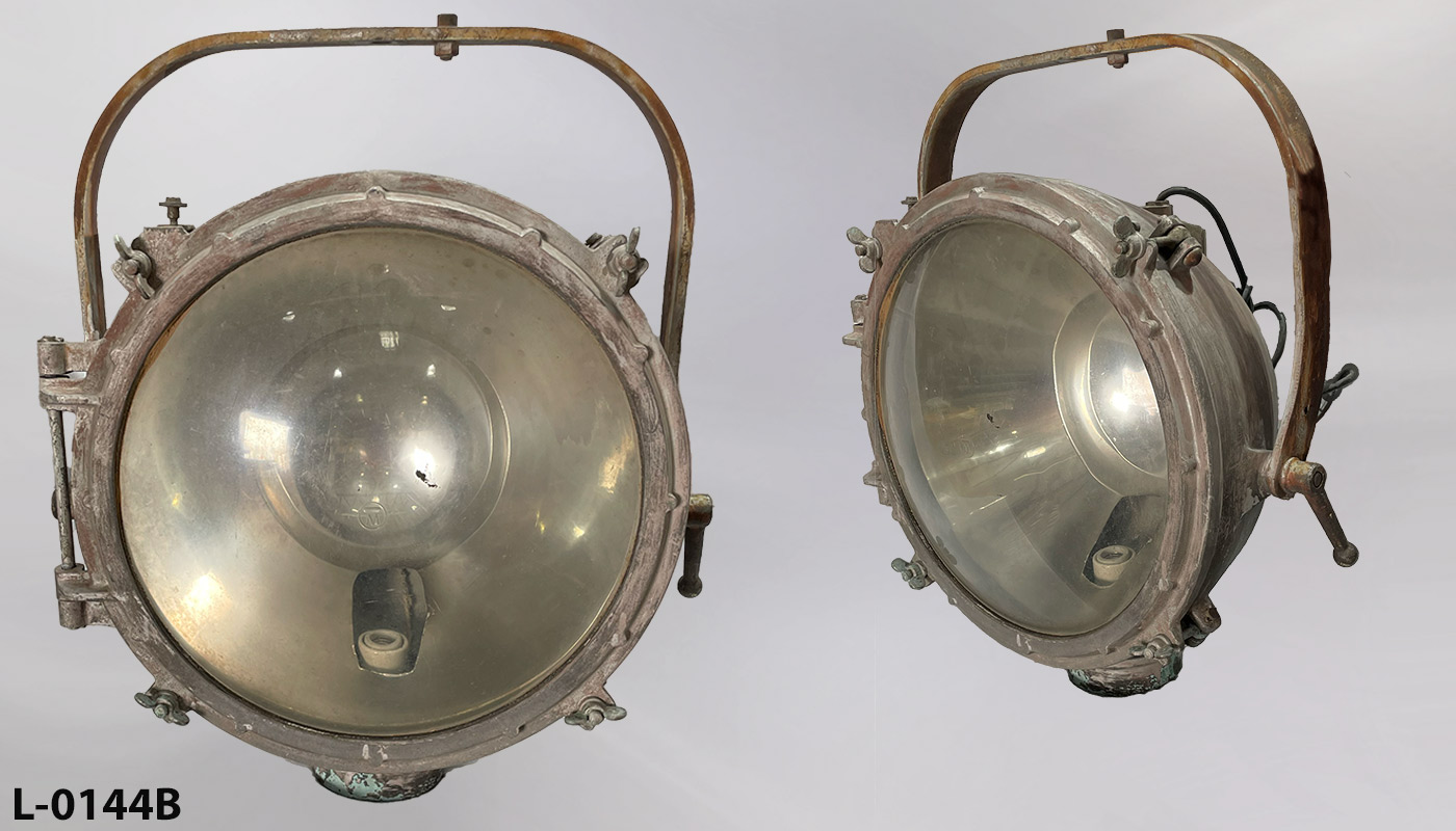 L-0144b Spotlight