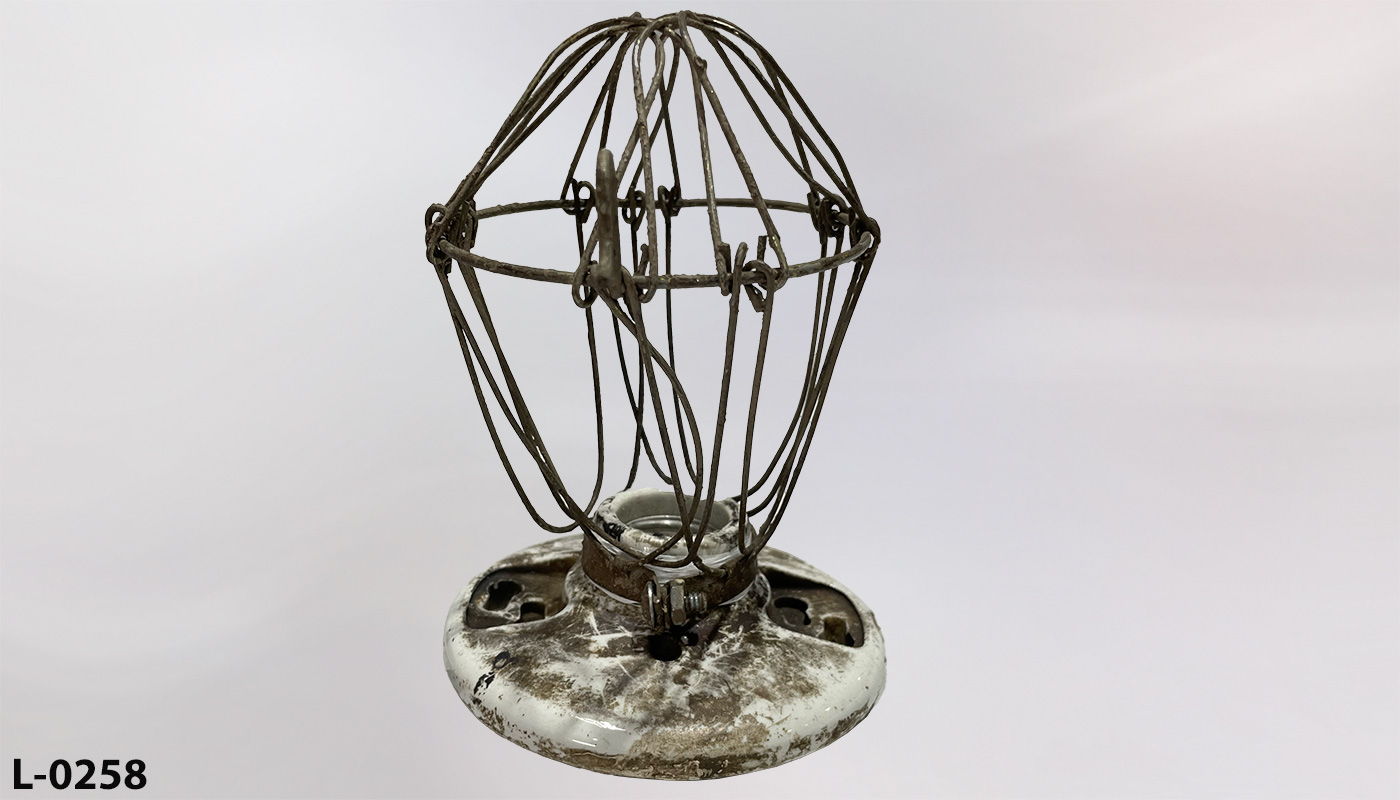 L-0258 Wall/Ceiling Mount