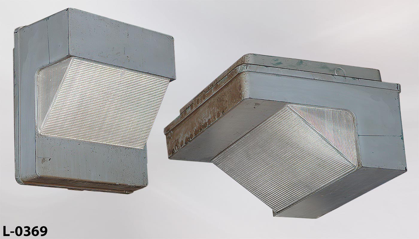 L-0369 Wall/Ceiling Mount
