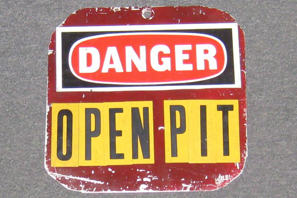 s0868 Construction Caution Sign