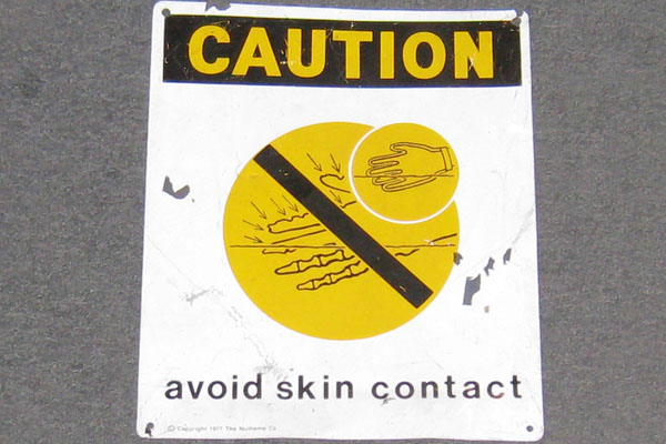 s1100 Factory/Machinery Sign