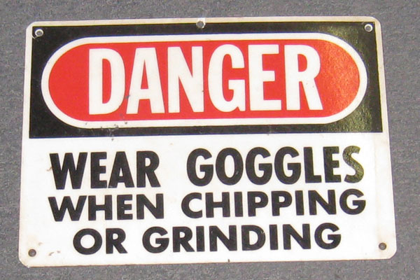 s1504 Factory/Machinery Sign