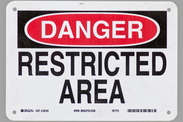 s2033 Factory/Machinery Sign