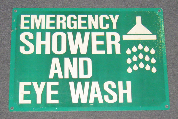 s0187 First Aid Sign