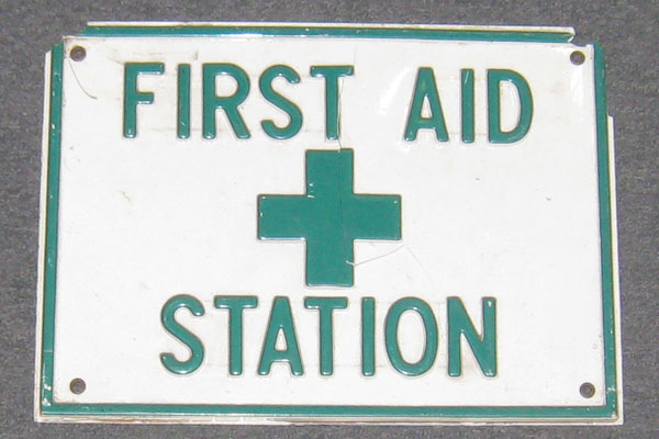 s0397 First Aid Sign