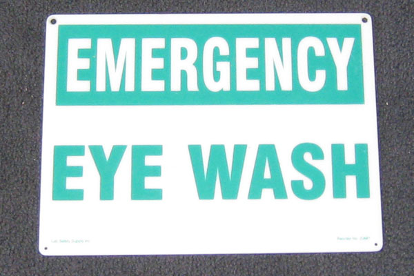 s2486 First Aid Sign