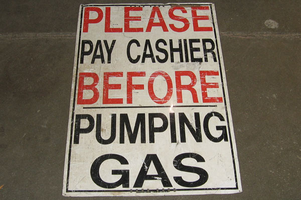 s0765 High Voltage Sign