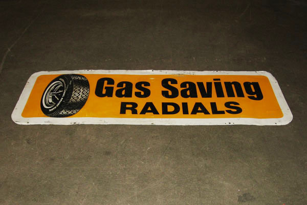 s1073 High Voltage Sign