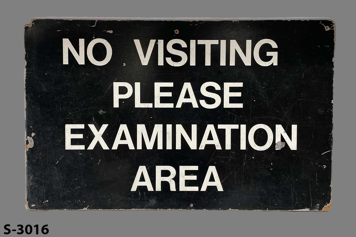 s3016 Hospital Sign