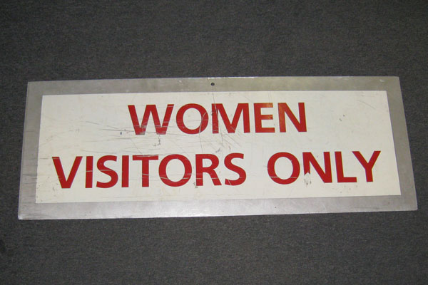 s1020 Jail/Prison Sign