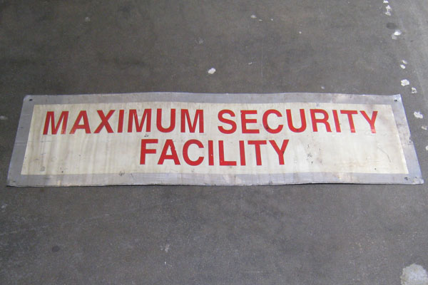 s1150 Jail/Prison Sign