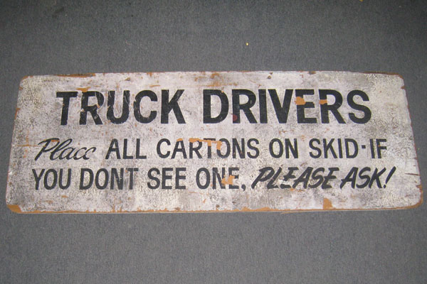 s0743 Loading Dock Sign