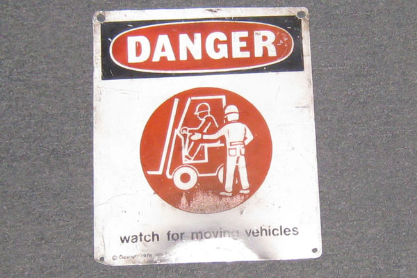 s0794 Loading Dock Sign