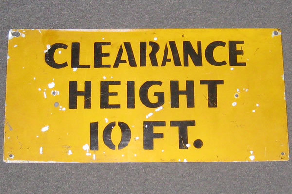 s1009 Loading Dock Sign