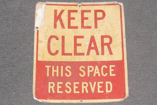 s1151 Loading Dock Sign
