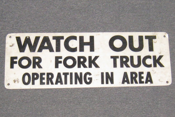 s1213 Loading Dock Sign