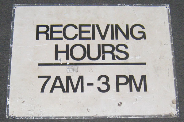 s1326 Loading Dock Sign