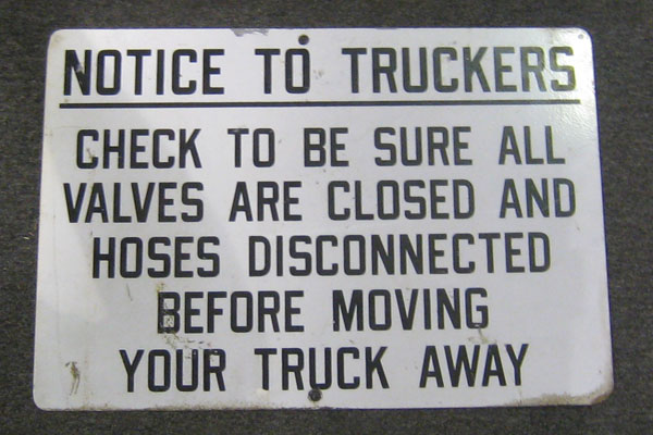 s1391 Loading Dock Sign