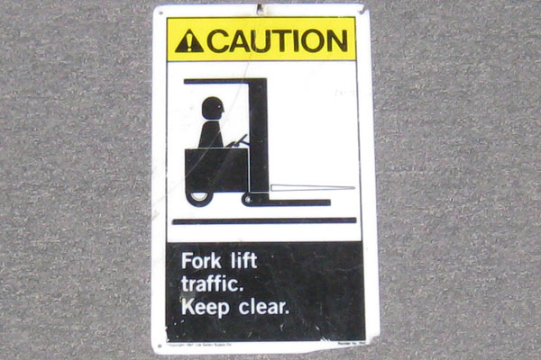 s1534 Loading Dock Sign