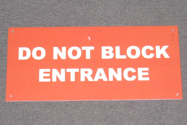s2072 Loading Dock Sign