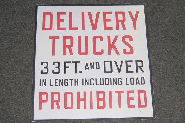 s2244 Loading Dock Sign