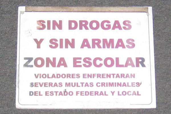s2065 Spanish Sign