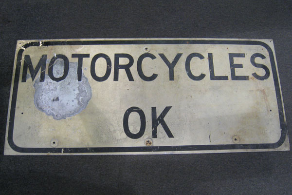 s1323 Street Sign
