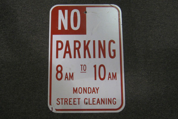 s1438m Street Sign
