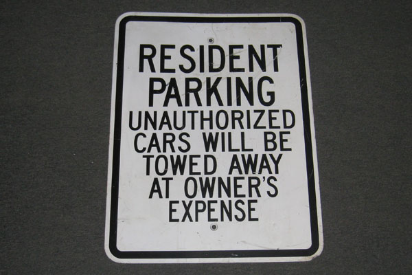 s1647 Street Sign