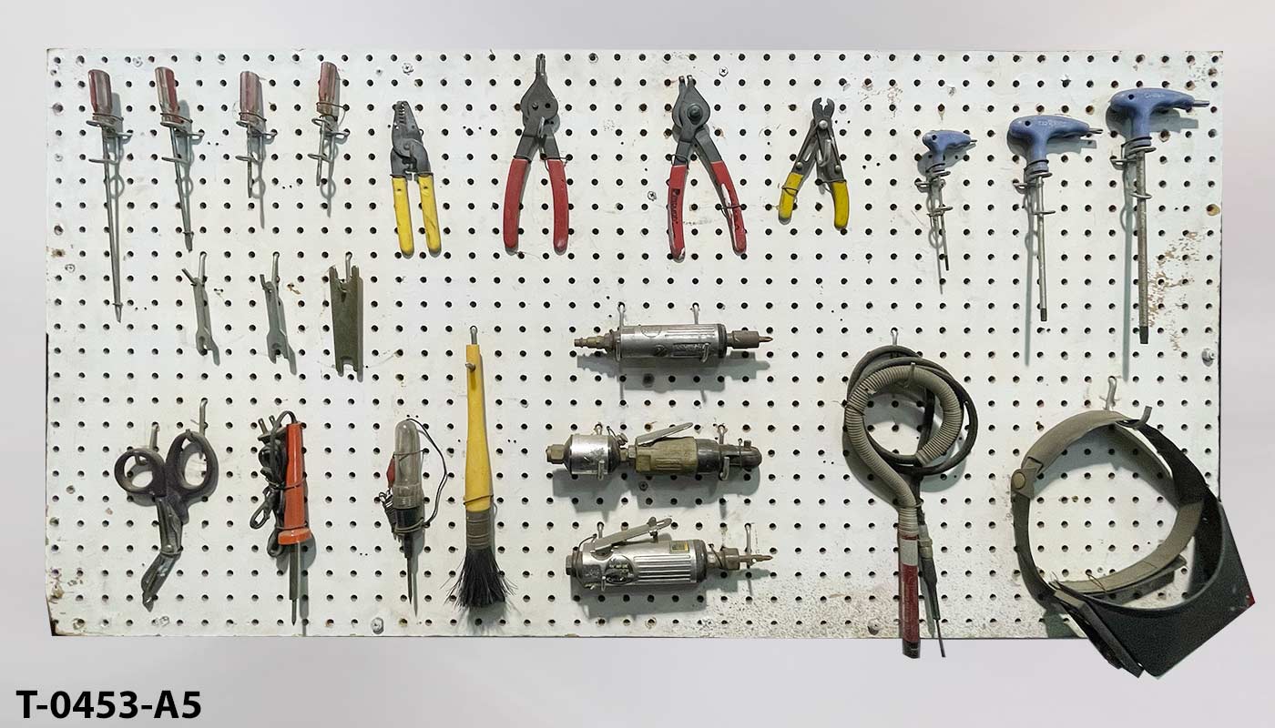 tool board t_0453_a5