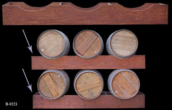b_0221 Wine Barrel Rack