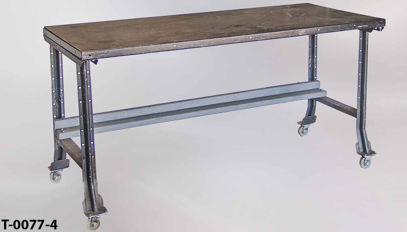 t_0077_4 Work Table